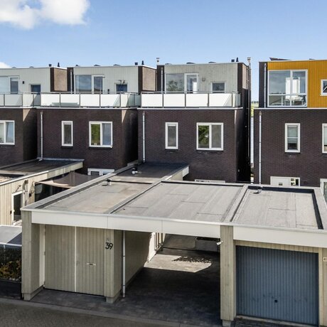 Suder Stienplaat 39 - LEEUWARDEN
