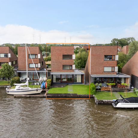 De Fluessen 10 - LEEUWARDEN